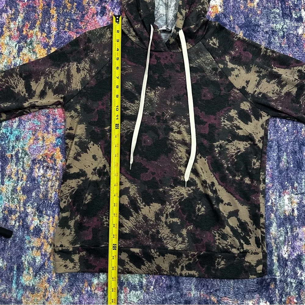 White Birch Tie‎ Dye Hooded Pullover Sweatshirt Size M